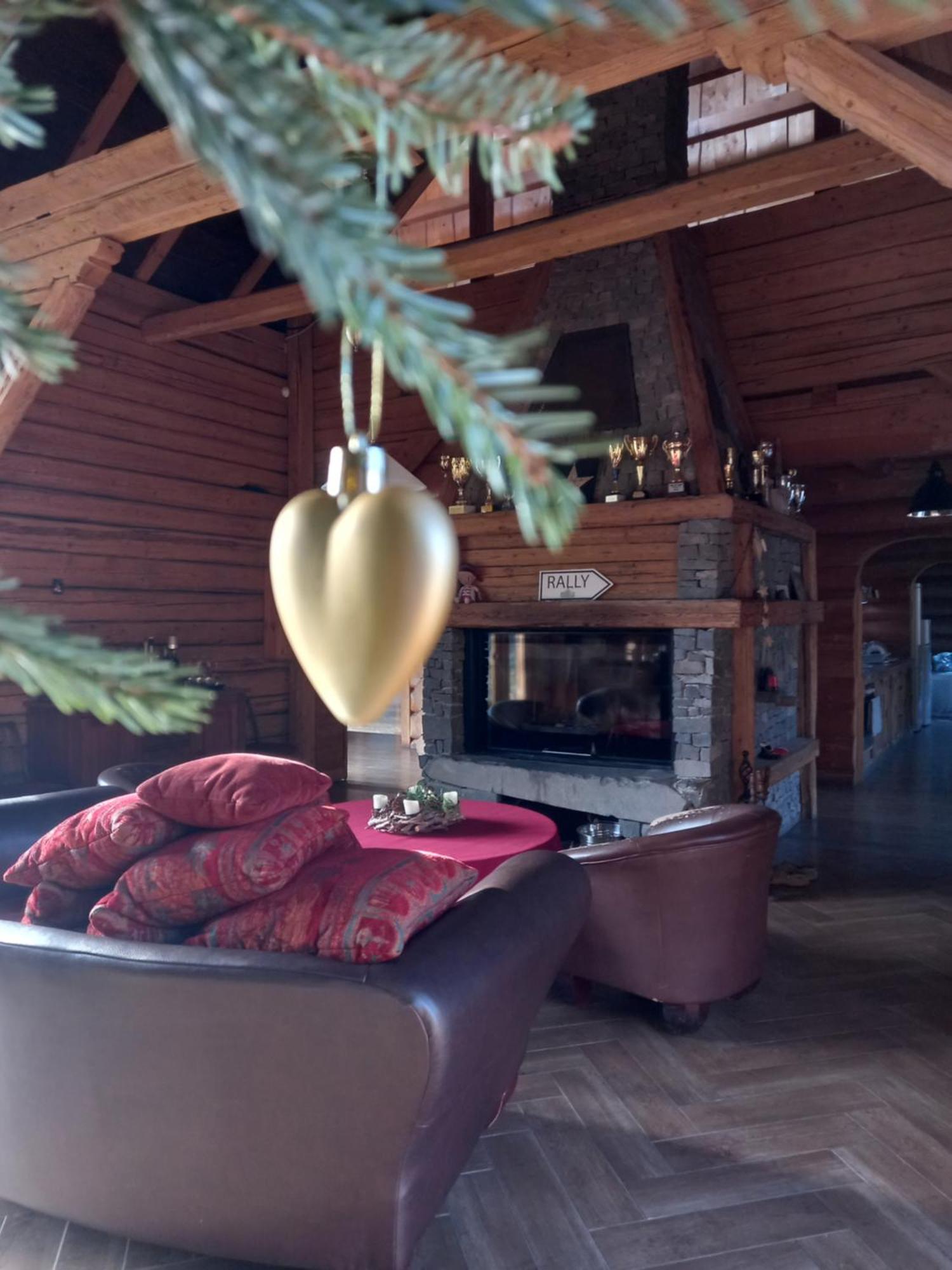 Crossline Lodge Gheorgheni  Extérieur photo