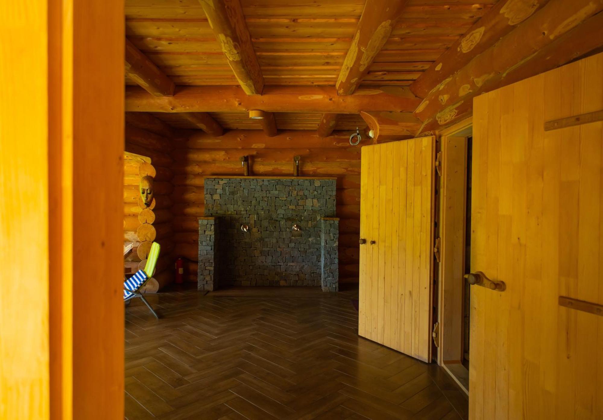 Crossline Lodge Gheorgheni  Extérieur photo